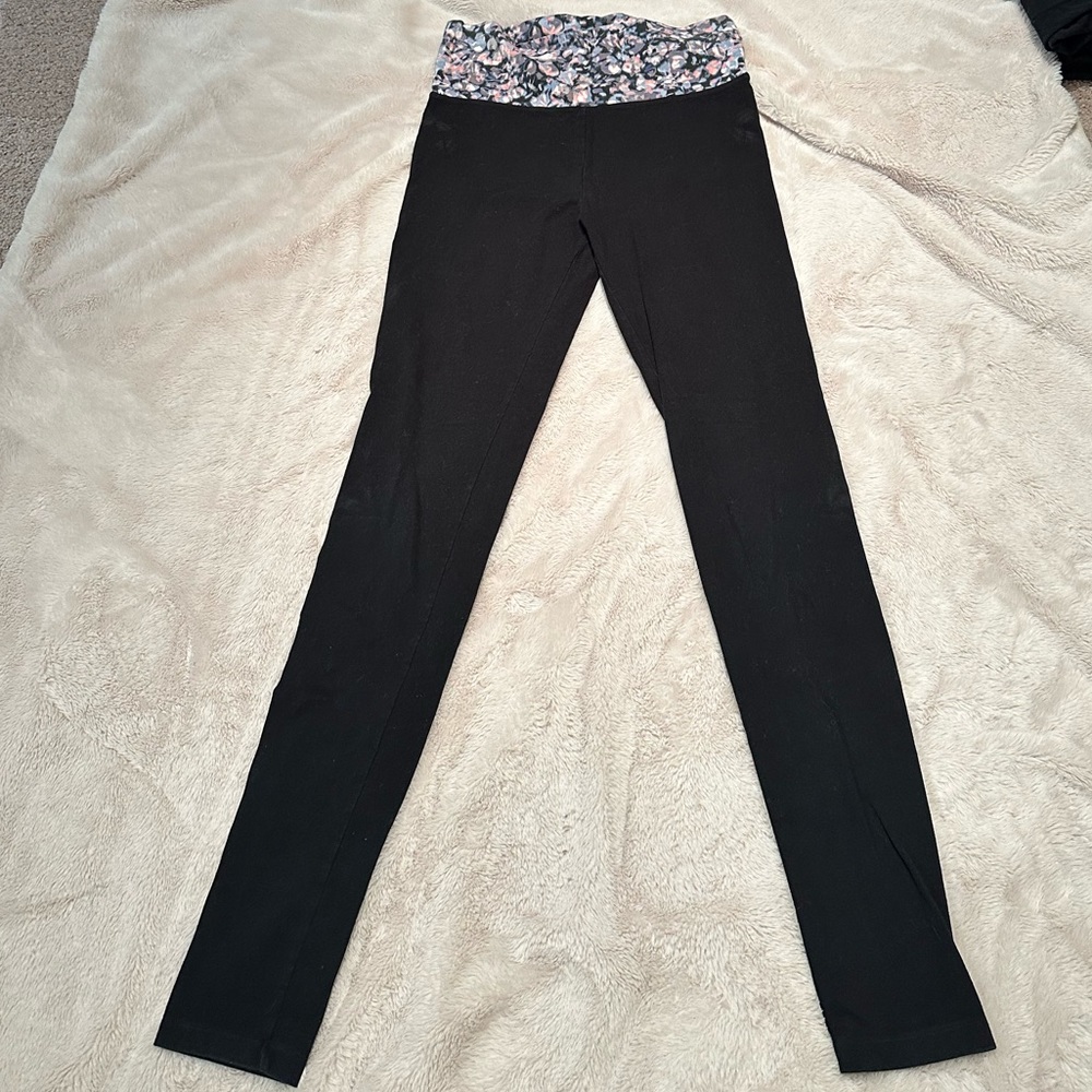 Victoria’s Secret fold over leggings